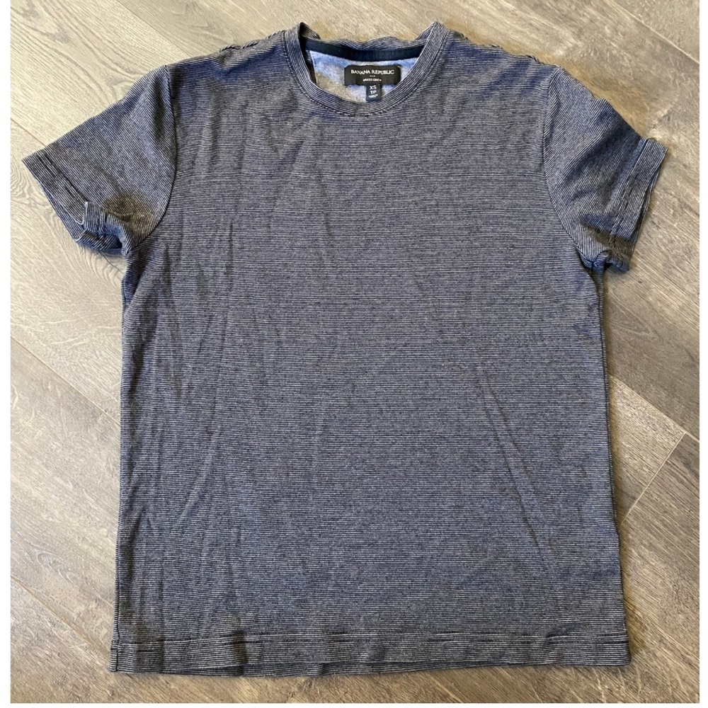 Banana Republic Black with White Stripes Short Sleeve T-shirt | Size XS